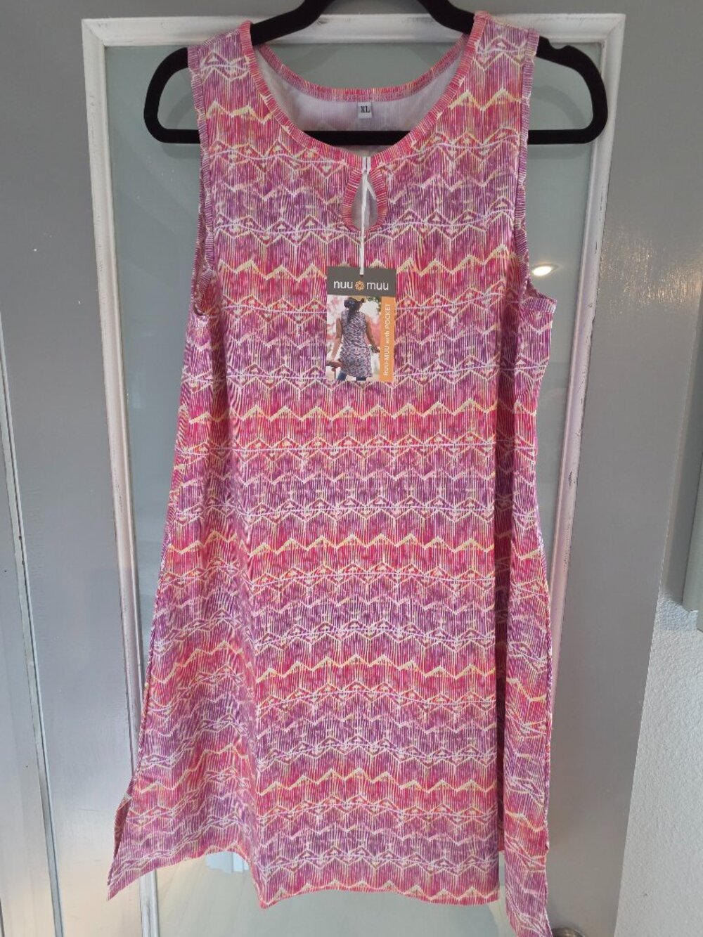 Nuu Muu Athletic Keyhole Neckline Dress with Back Pocket, Size XL
